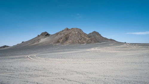 中國最孤獨的城市 美得足夠魔幻... 砂石畫